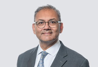 Milton Fernandes Bio